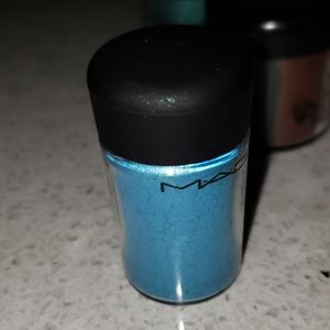 MAC pigment